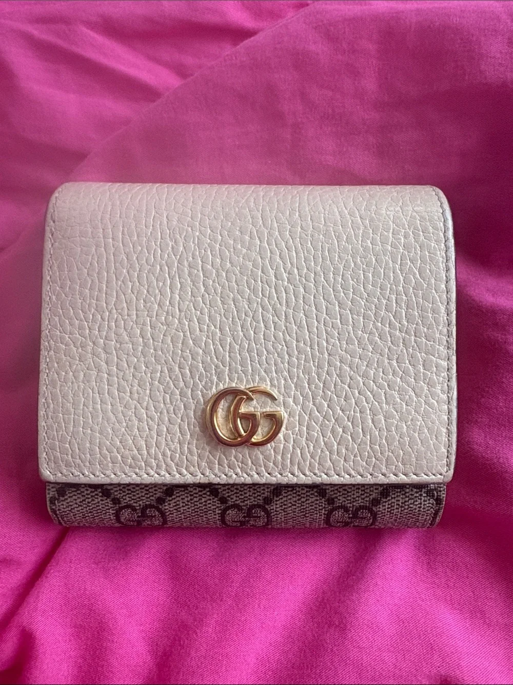 Gucci Compact Wallet Double Bifold GG Supreme - Picture 1 of 13